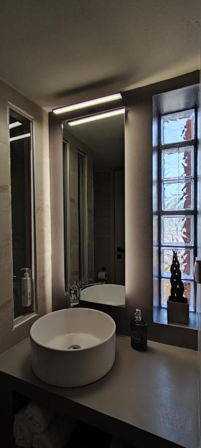 Niki's Luxury Apartment *
