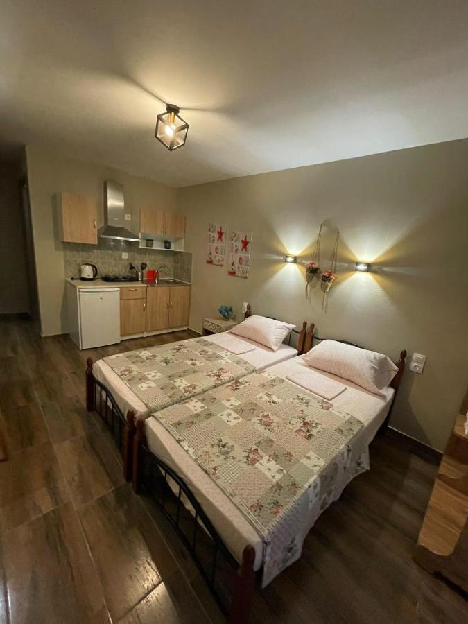 Rafailia Apartment *