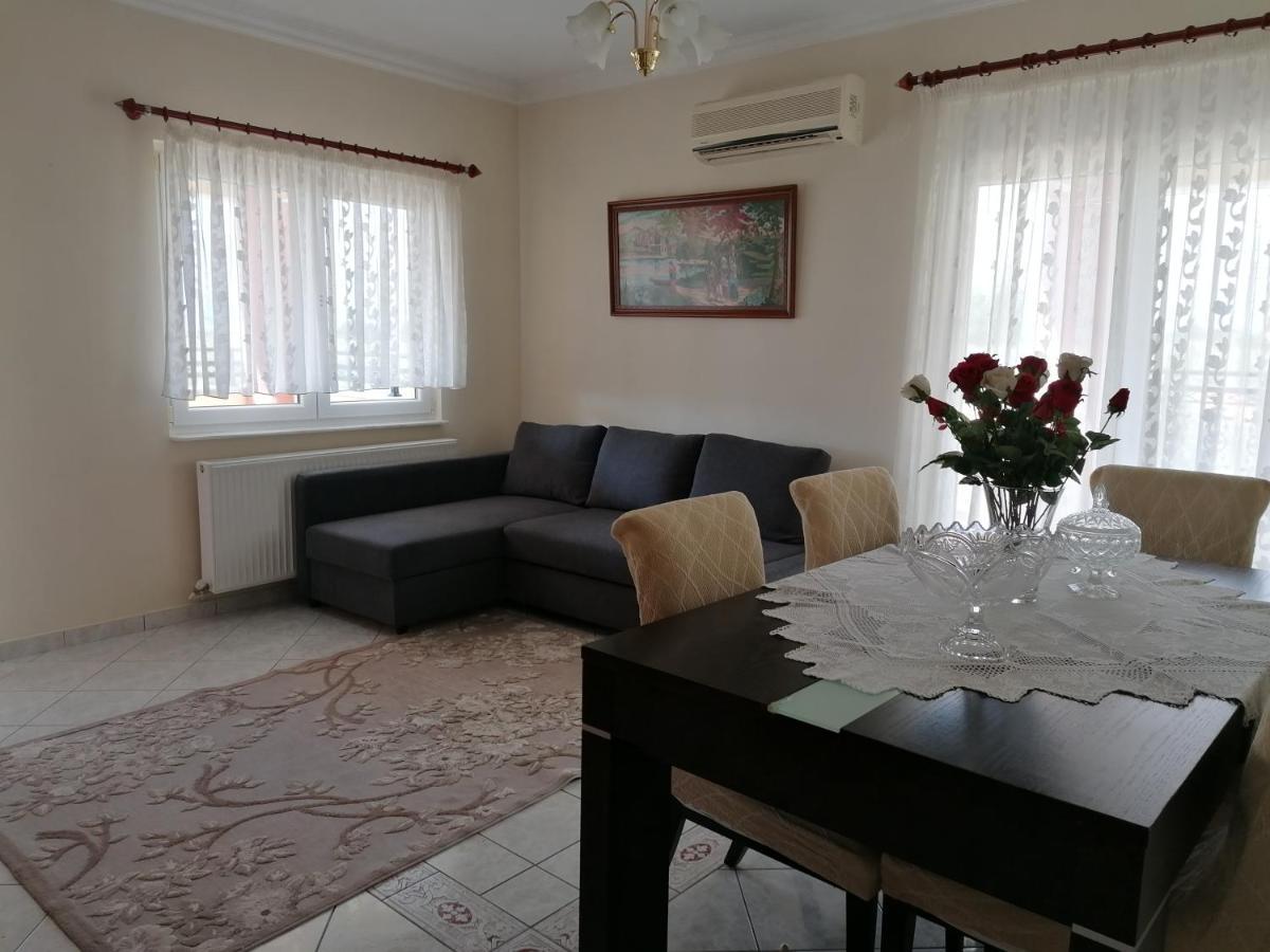 Iraklis Aparthotel 3*