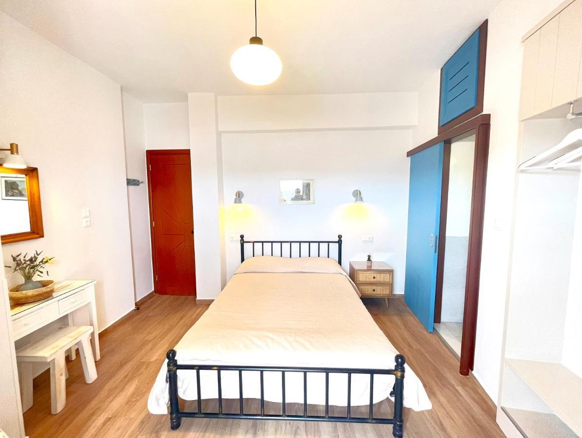 Pefkakia Park Guest house Ermoupoli