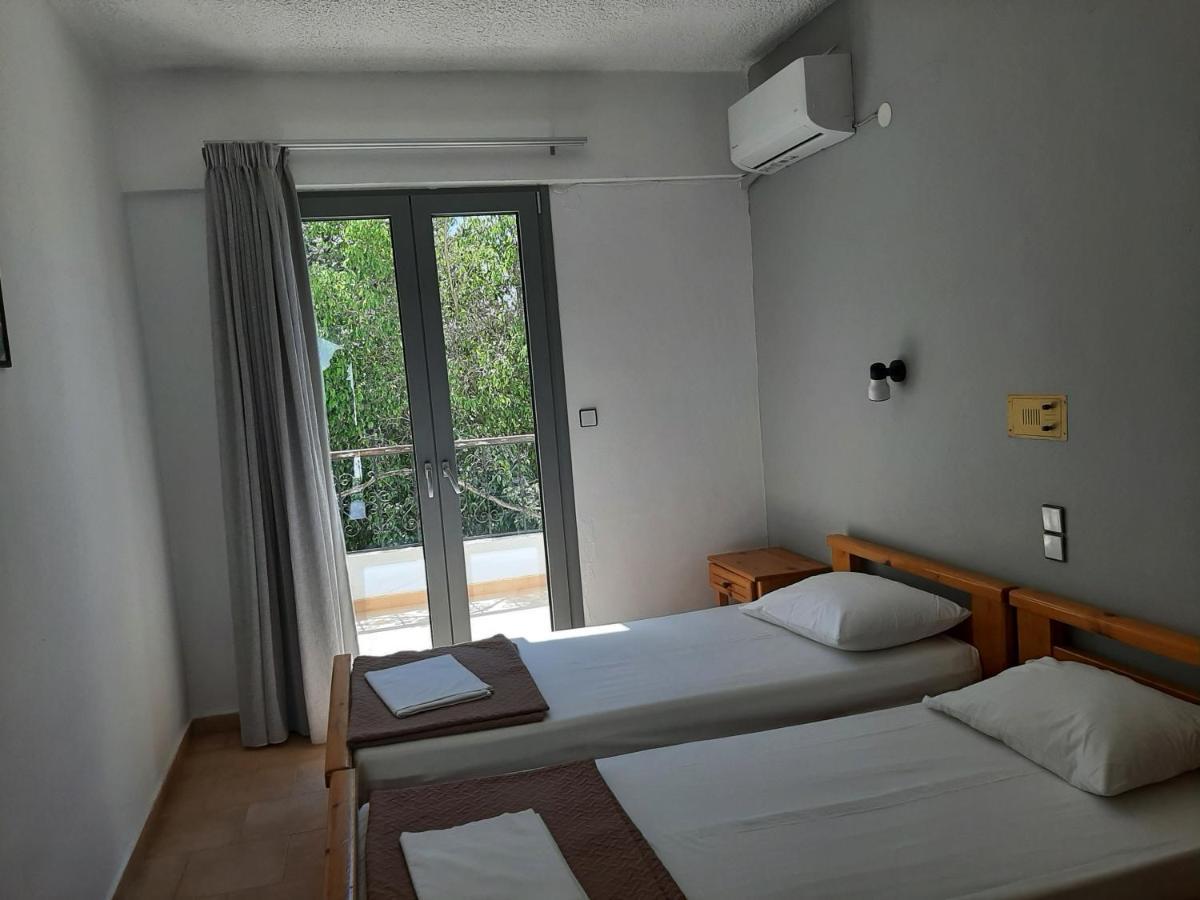 Ostria Hotel