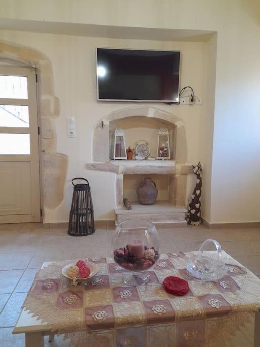 Holiday home Thea's