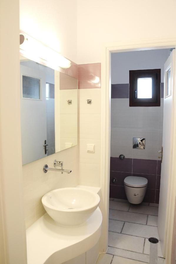 Ariadne Apartment *