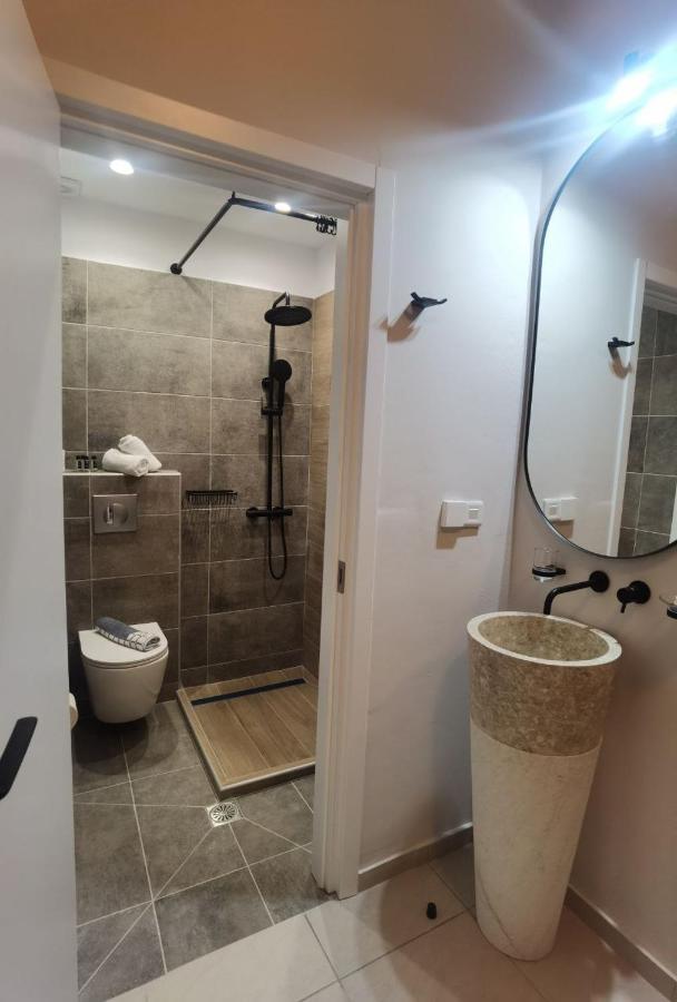 Noon Beyond Accommodation Guest house