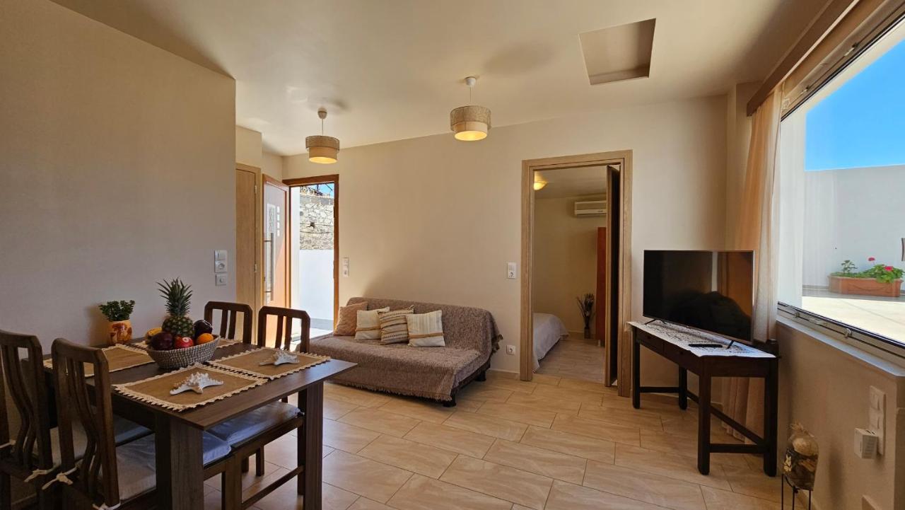 Geo 1 & 2 Holiday home *