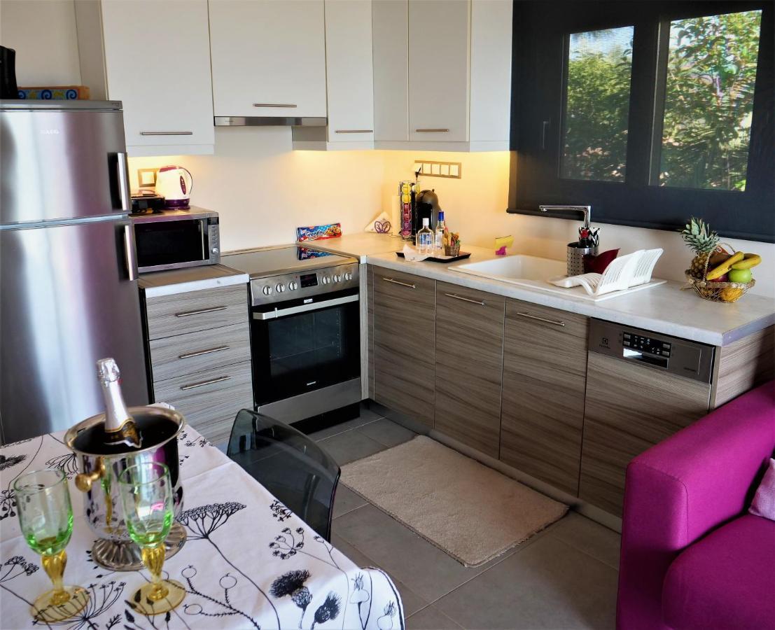 Seacret Apartment *