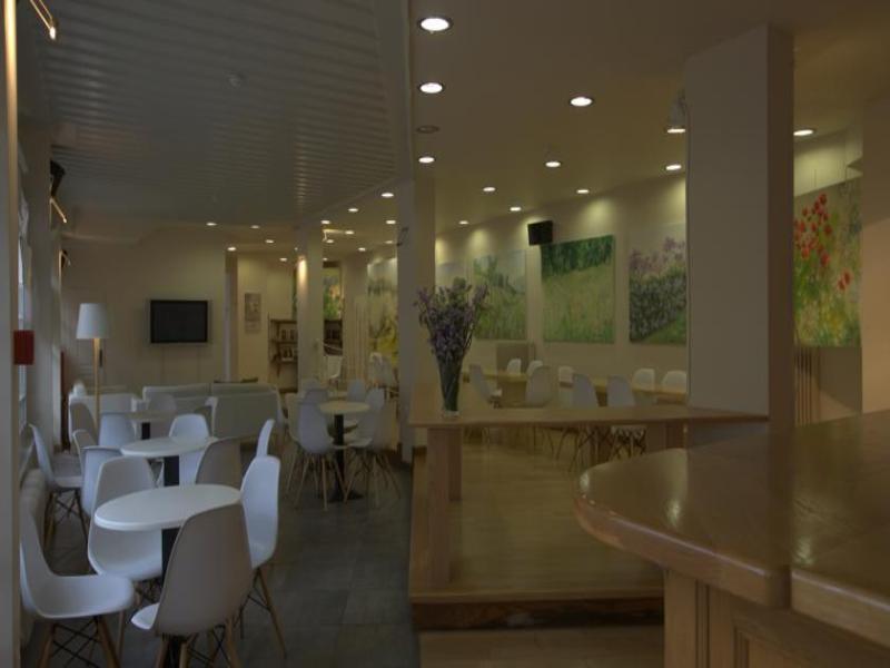 Hotel Roumani 3*