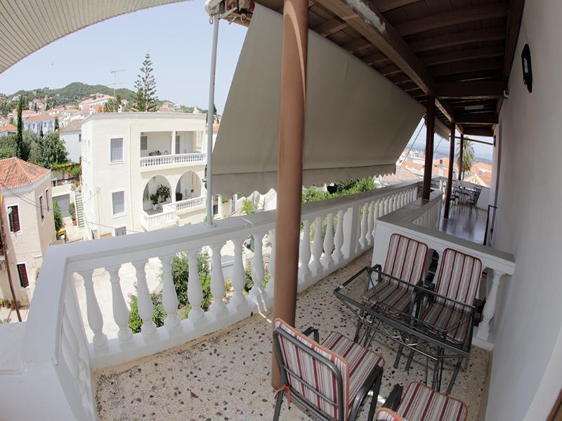 Kamelia Hotel *