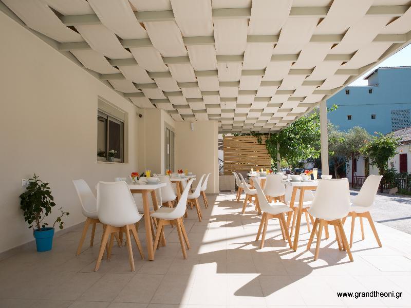 Hotel Grand Theoni Boutique & 4*