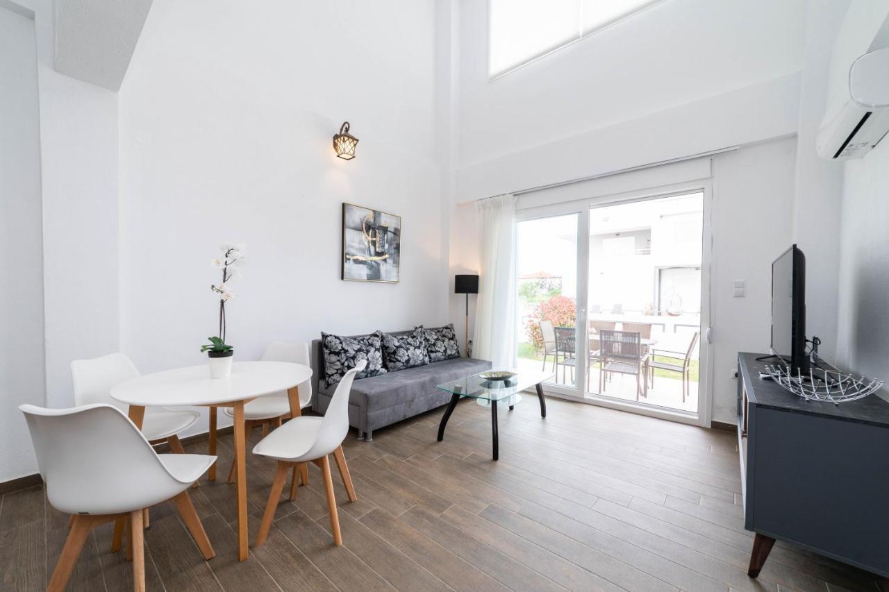 Thalassa & Thalassa Prive Residential Complex Apartment