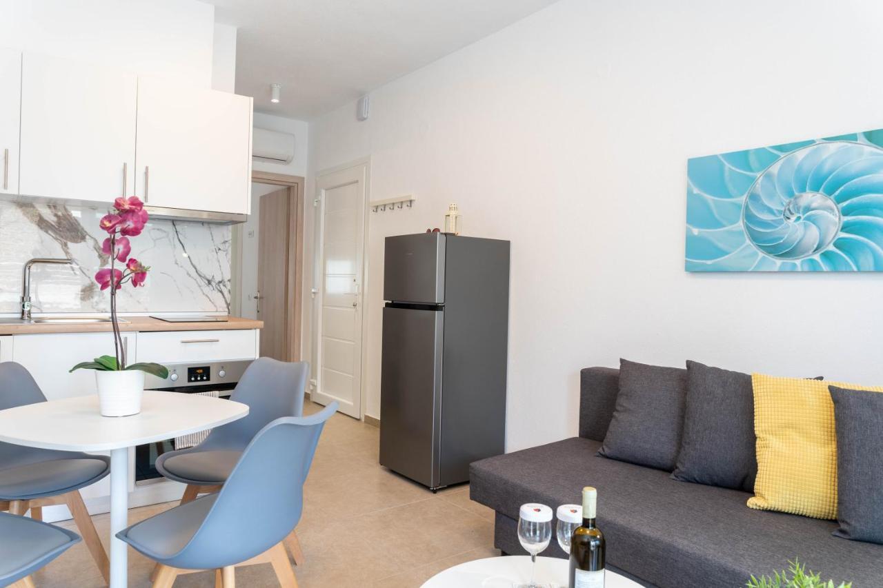 Thalassa & Thalassa Prive Residential Complex *