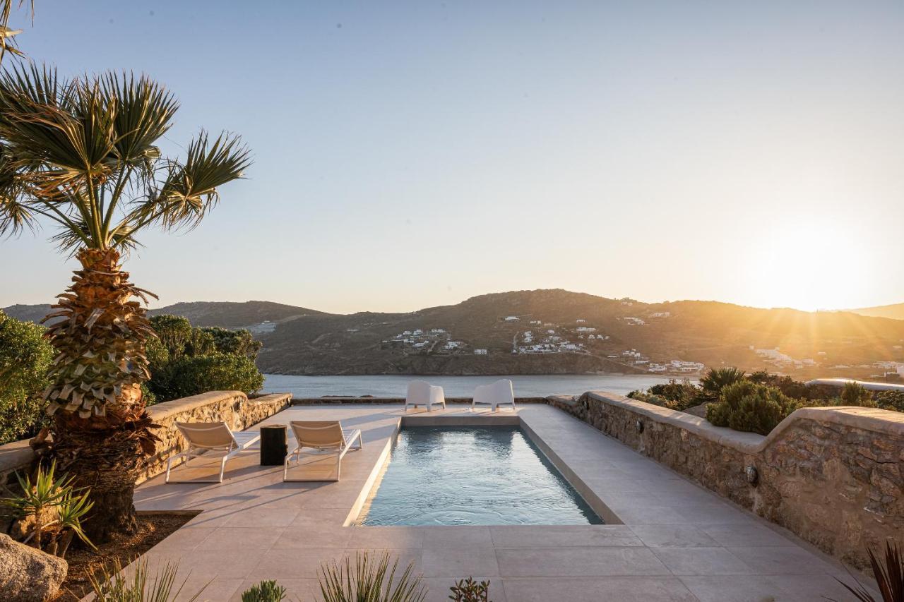 Hola Mykonos Villa