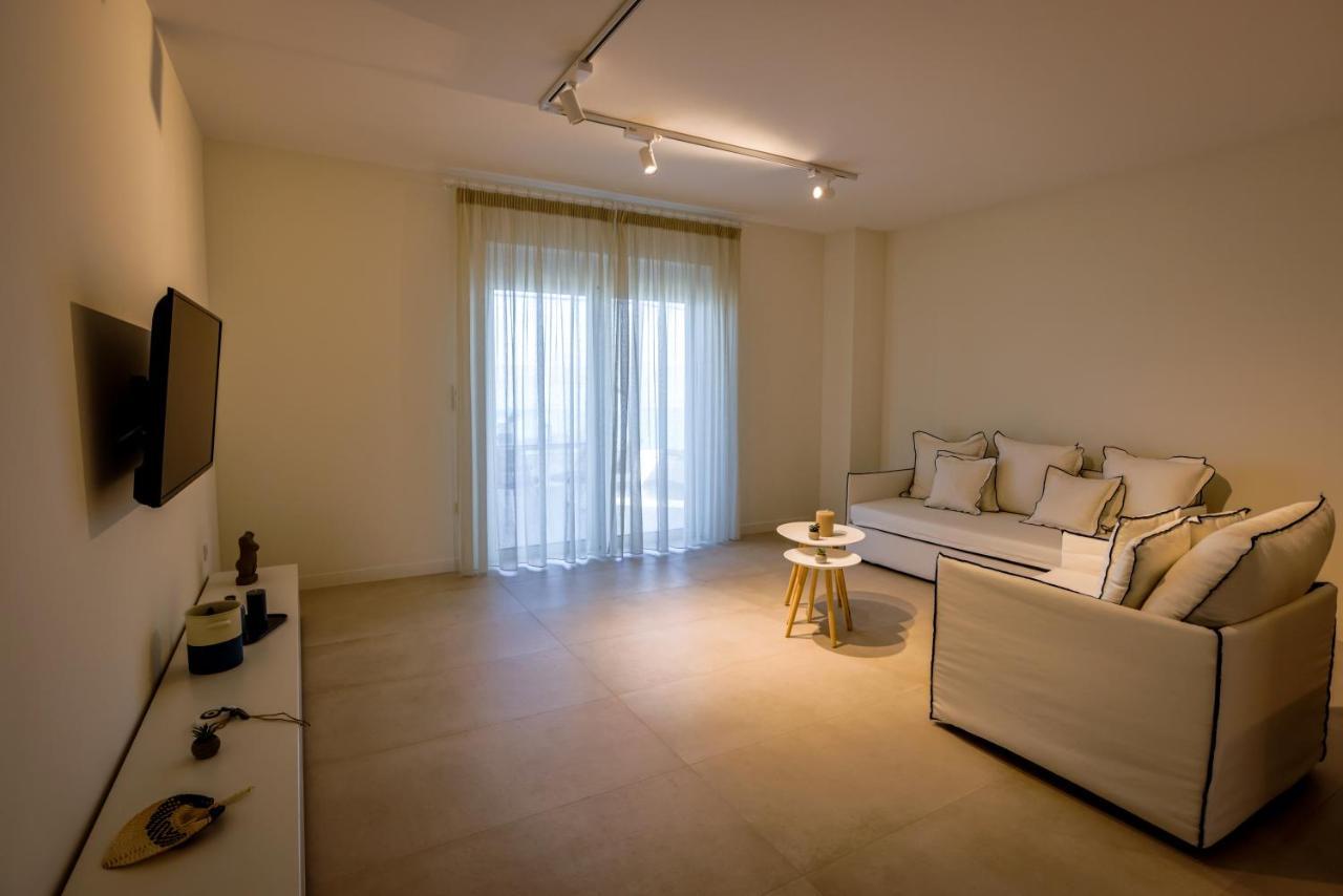 La Bleue Beachfront Boutique Apartment