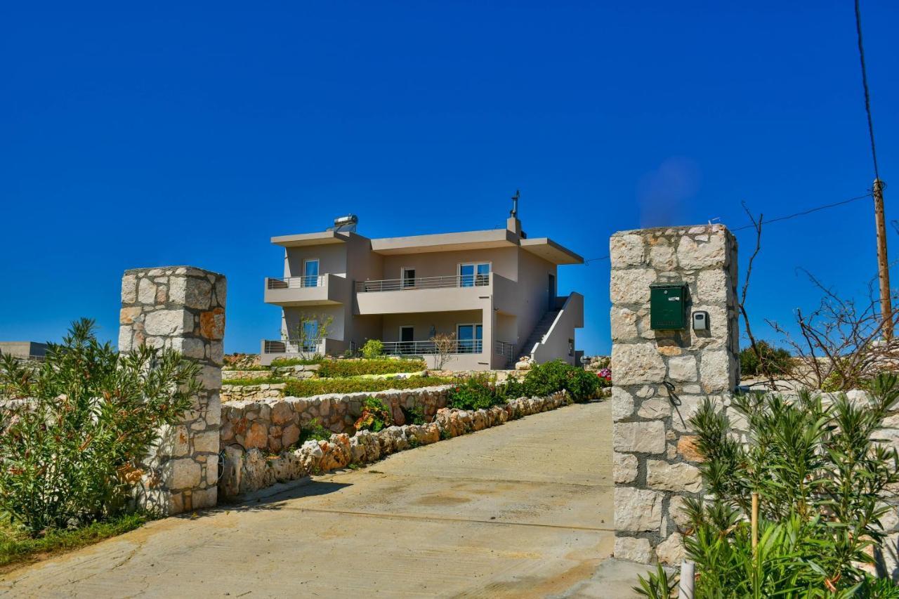 Bay View Apartment