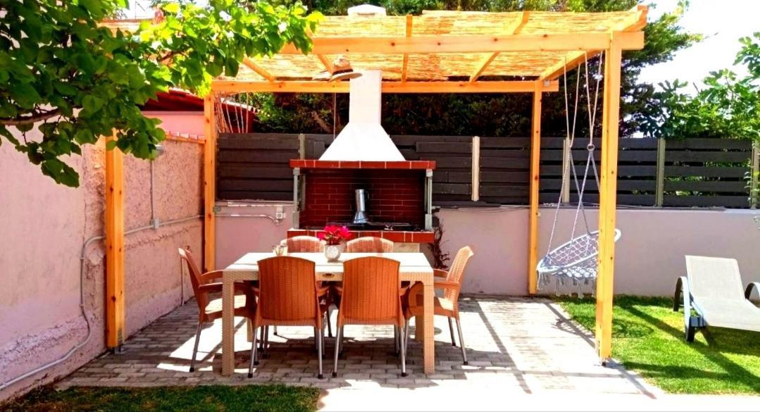 Athens Artemis Pool Sea Airport Apartment *