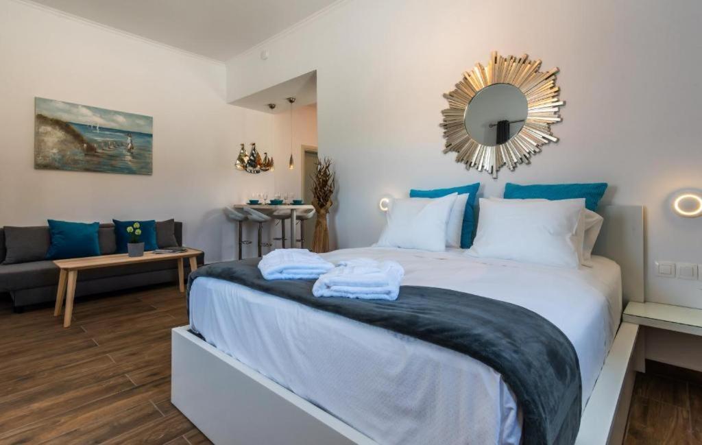 Island Dreams Apartment