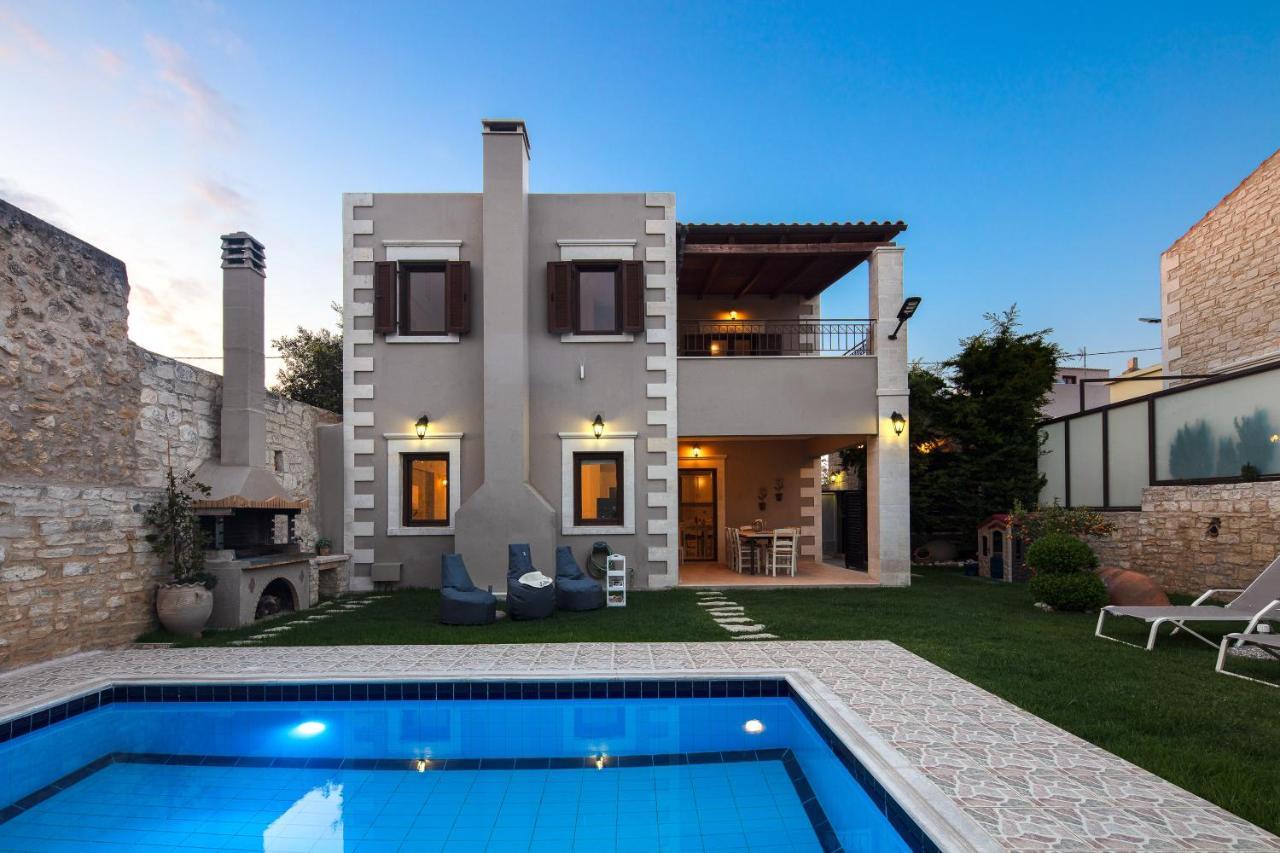Sokaki Villas, Rustic Ambience Villa *