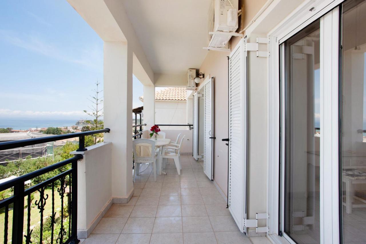 Yiannis Superior 8 Apartment *