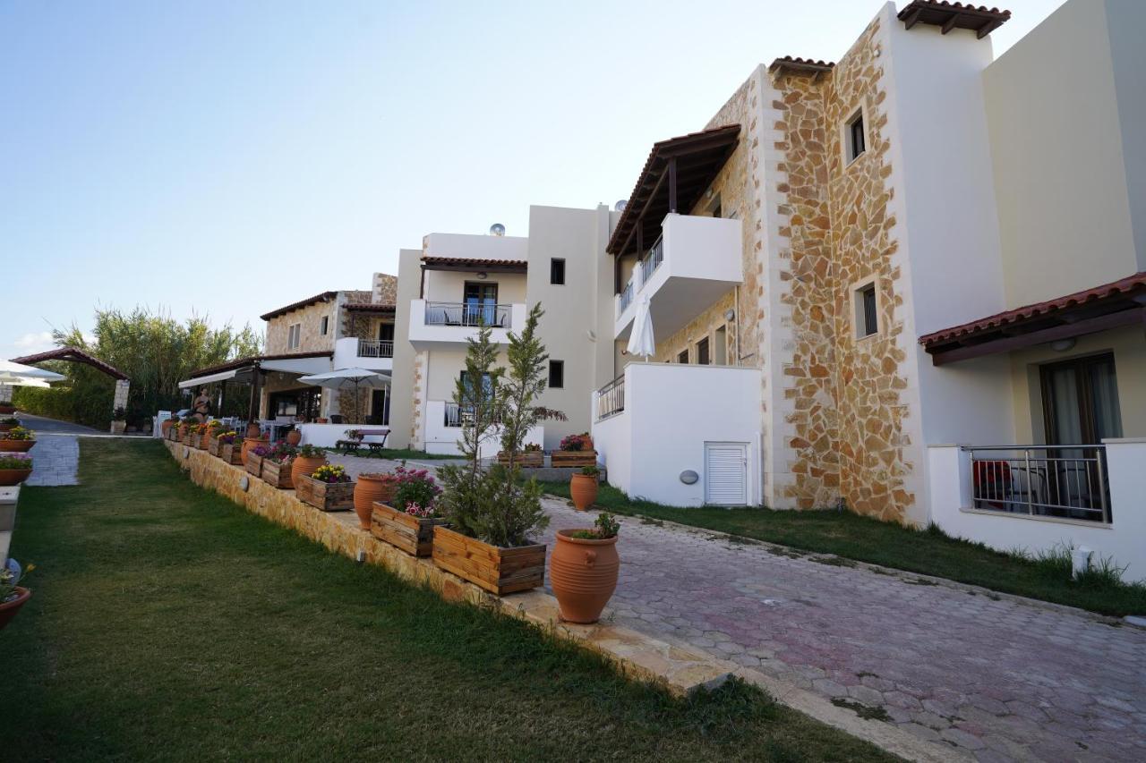 Aparthotel Ledra 3*