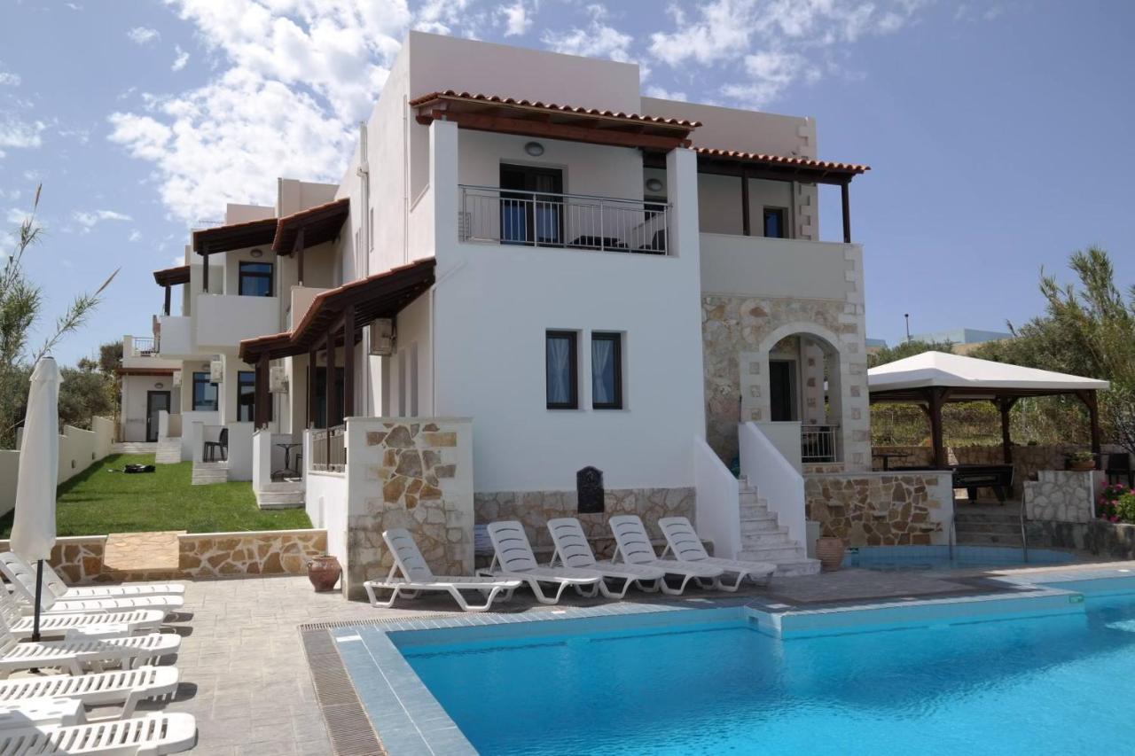 Aparthotel Ledra 3*
