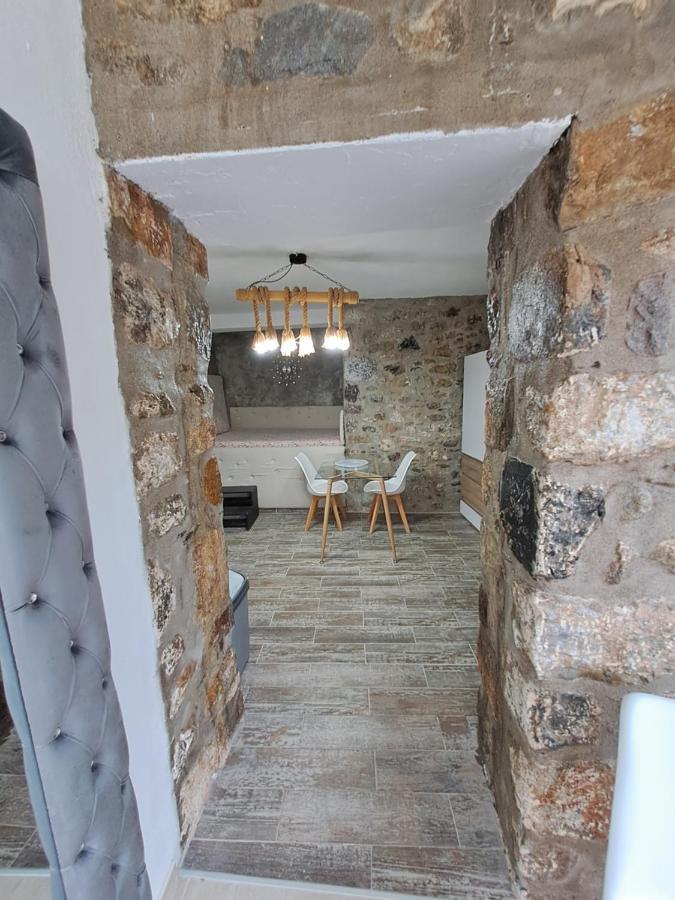 Holiday home Plavoukos'house Kotronas