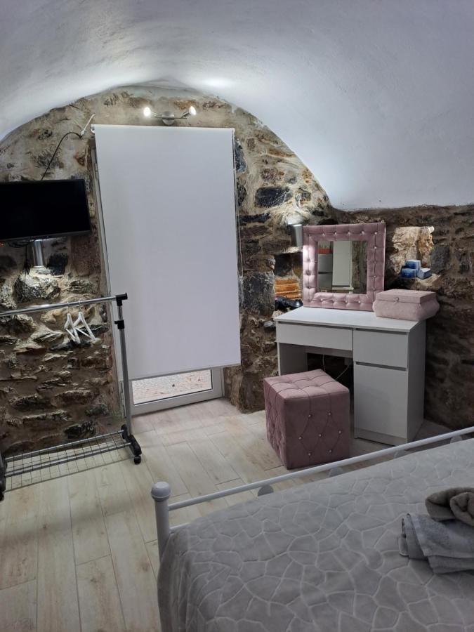 Plavoukos'house *
