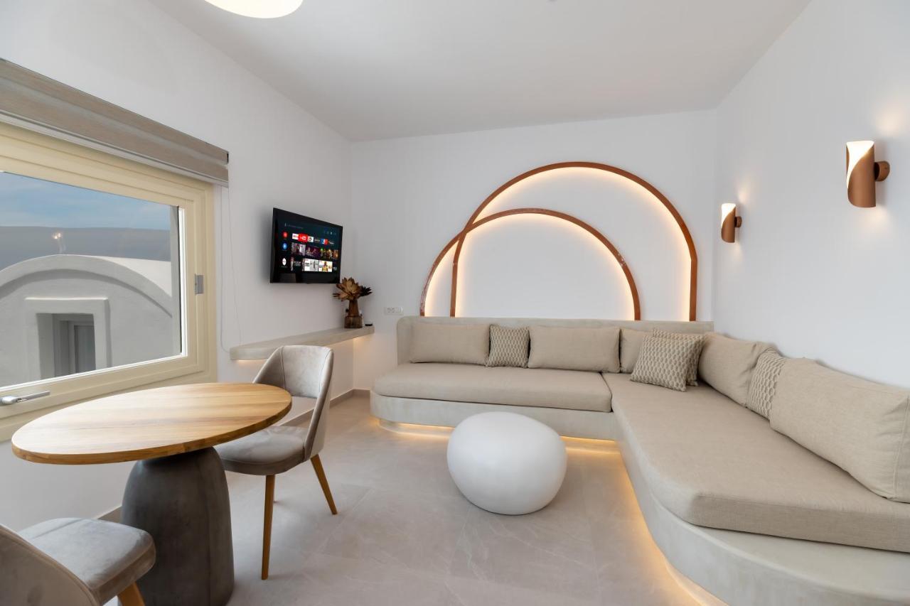 Santorini View Studios - Firostefani Caldera Apartment