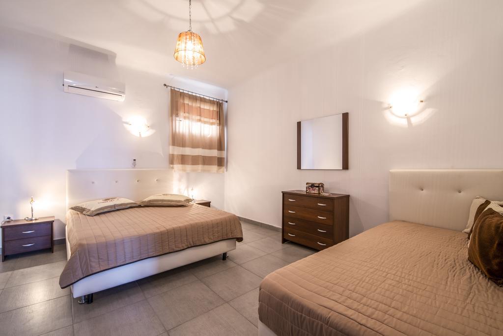 Apartment Manolia View Mykonos Tourlos