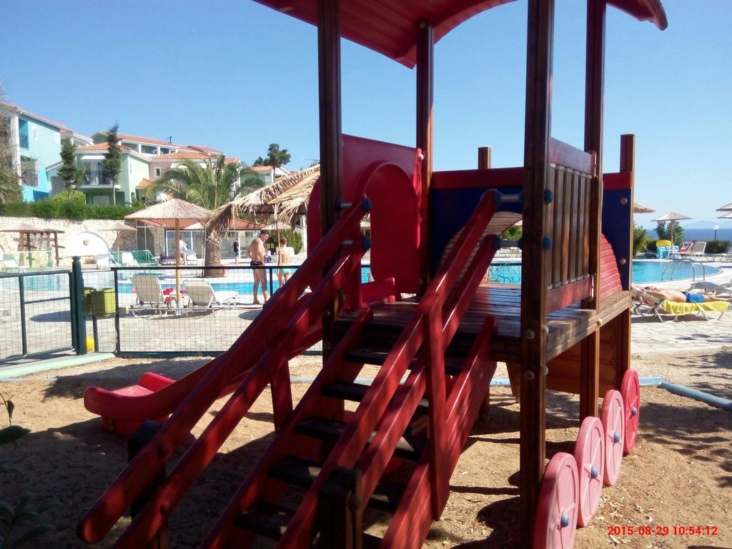 Porto Skala Village 4*