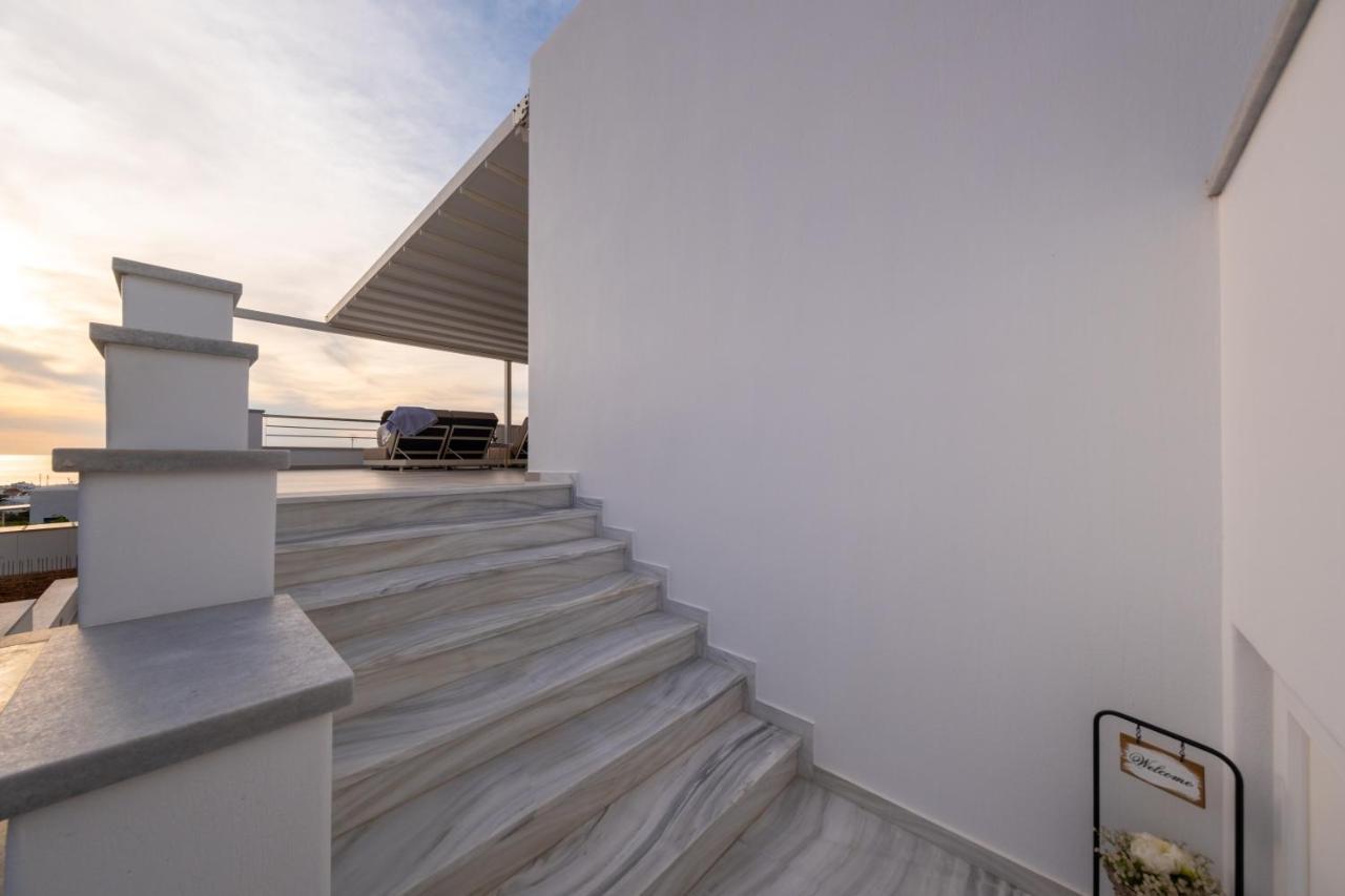 Panos Sunset View Villa