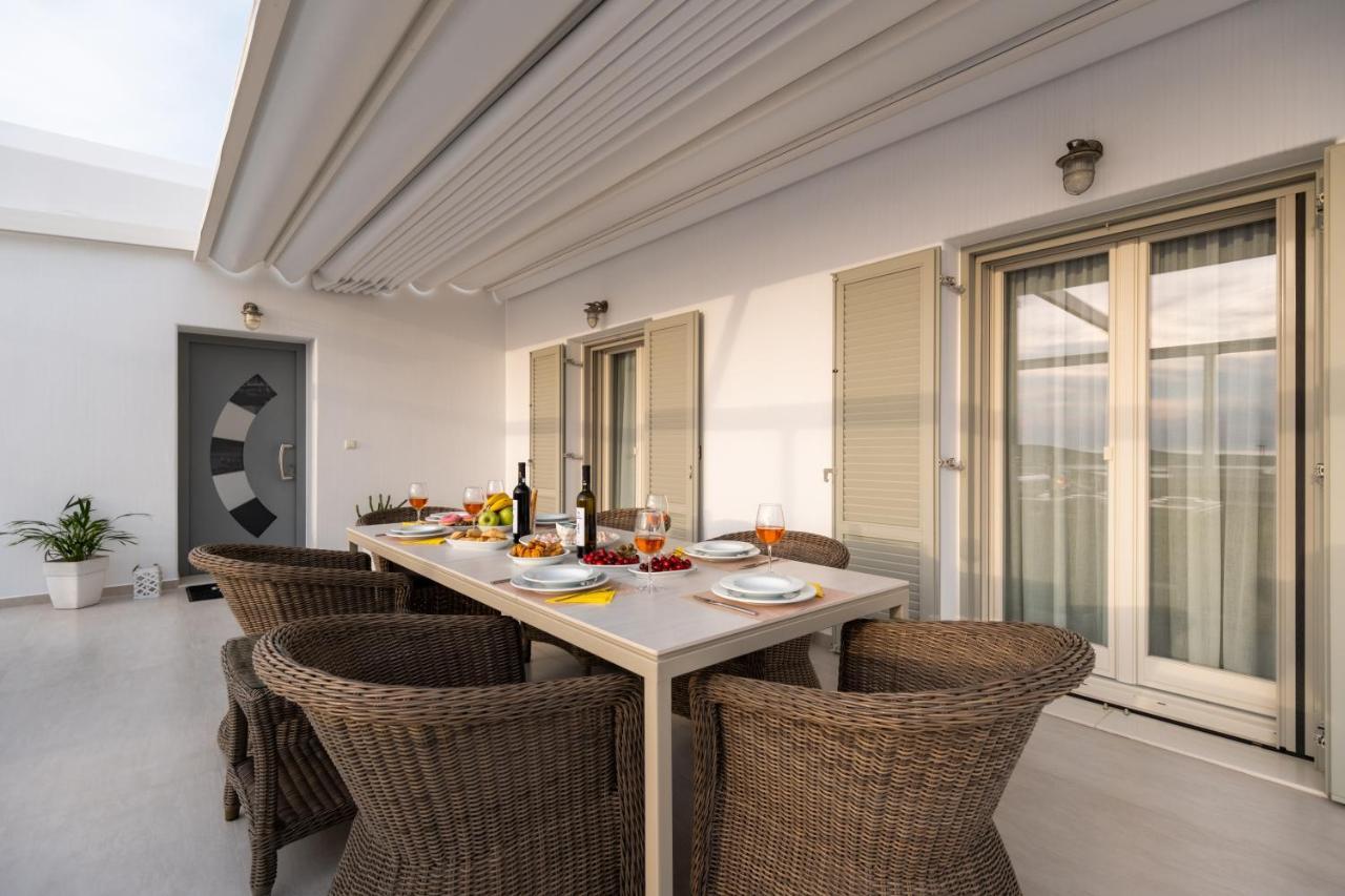 Panos Sunset View Villa *