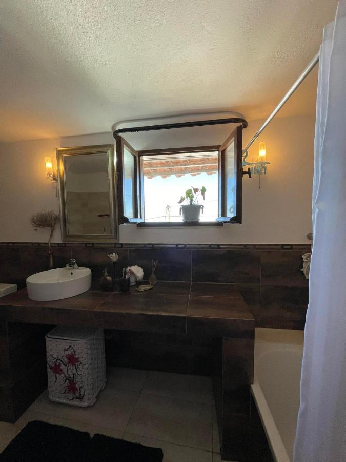 πετροχτιστο αρχοντικό με υπεροχή θεα Holiday home Rodhia (Crete)