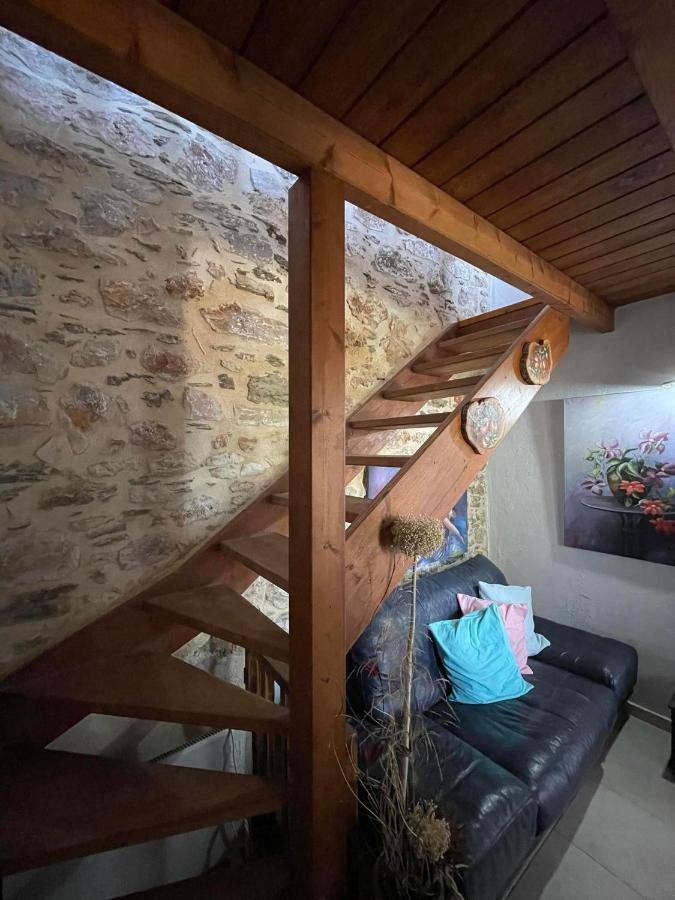 πετροχτιστο αρχοντικό με υπεροχή θεα Holiday home