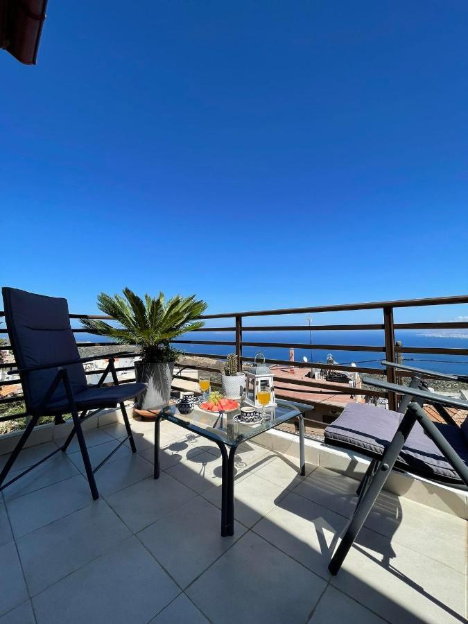 πετροχτιστο αρχοντικό με υπεροχή θεα Holiday home *