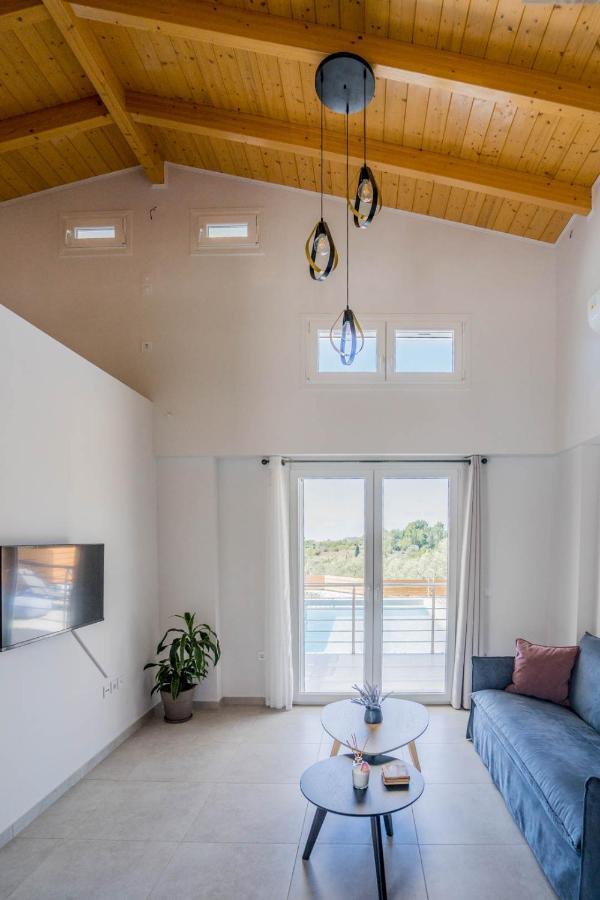 Elianthos Luxury Villa