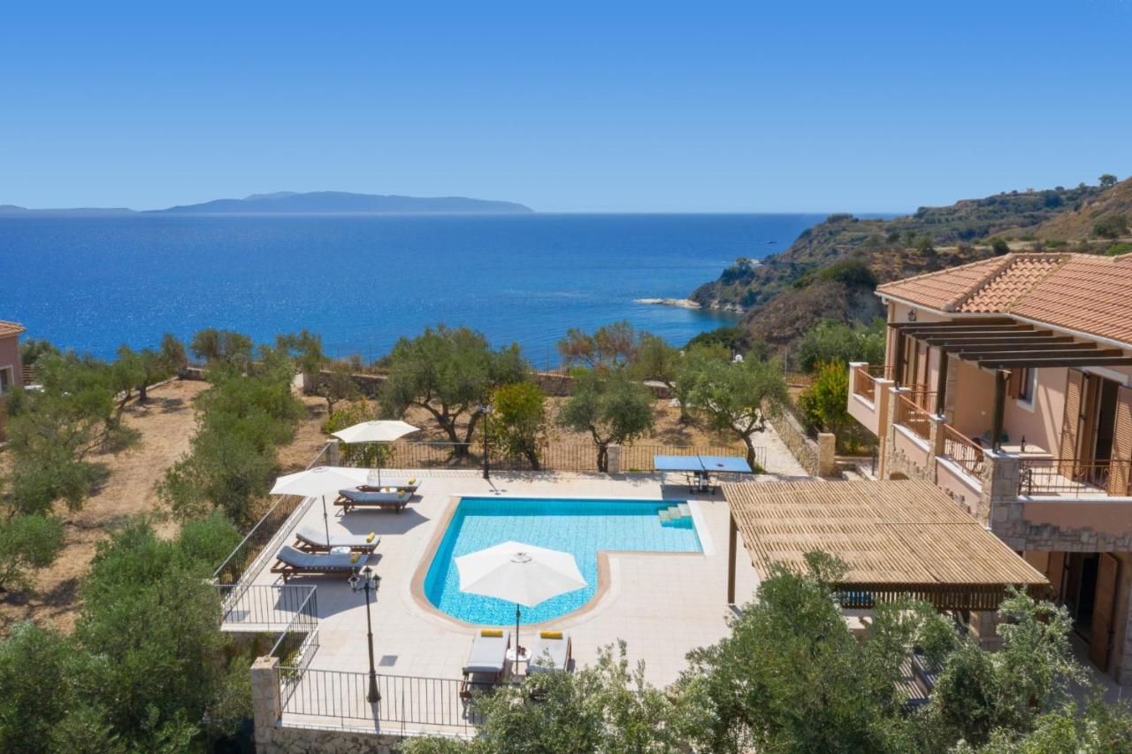 Villa Sandy Cove By *