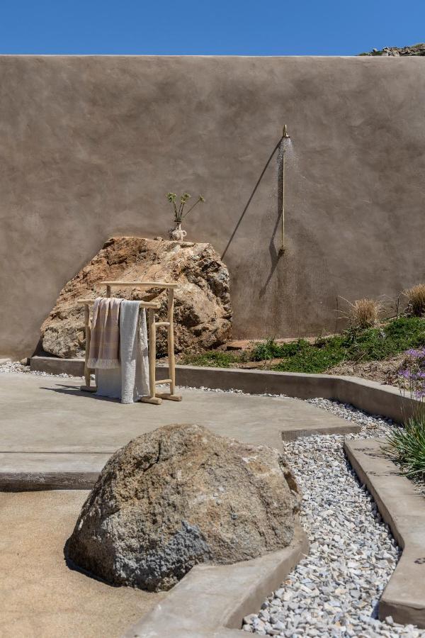 Homa Serifos Pool Villa *