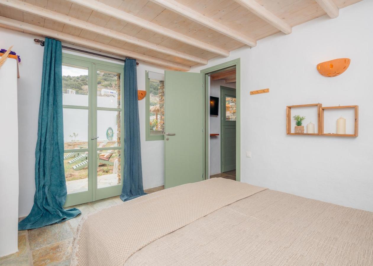 At Chrisopigi Sifnos Holiday home
