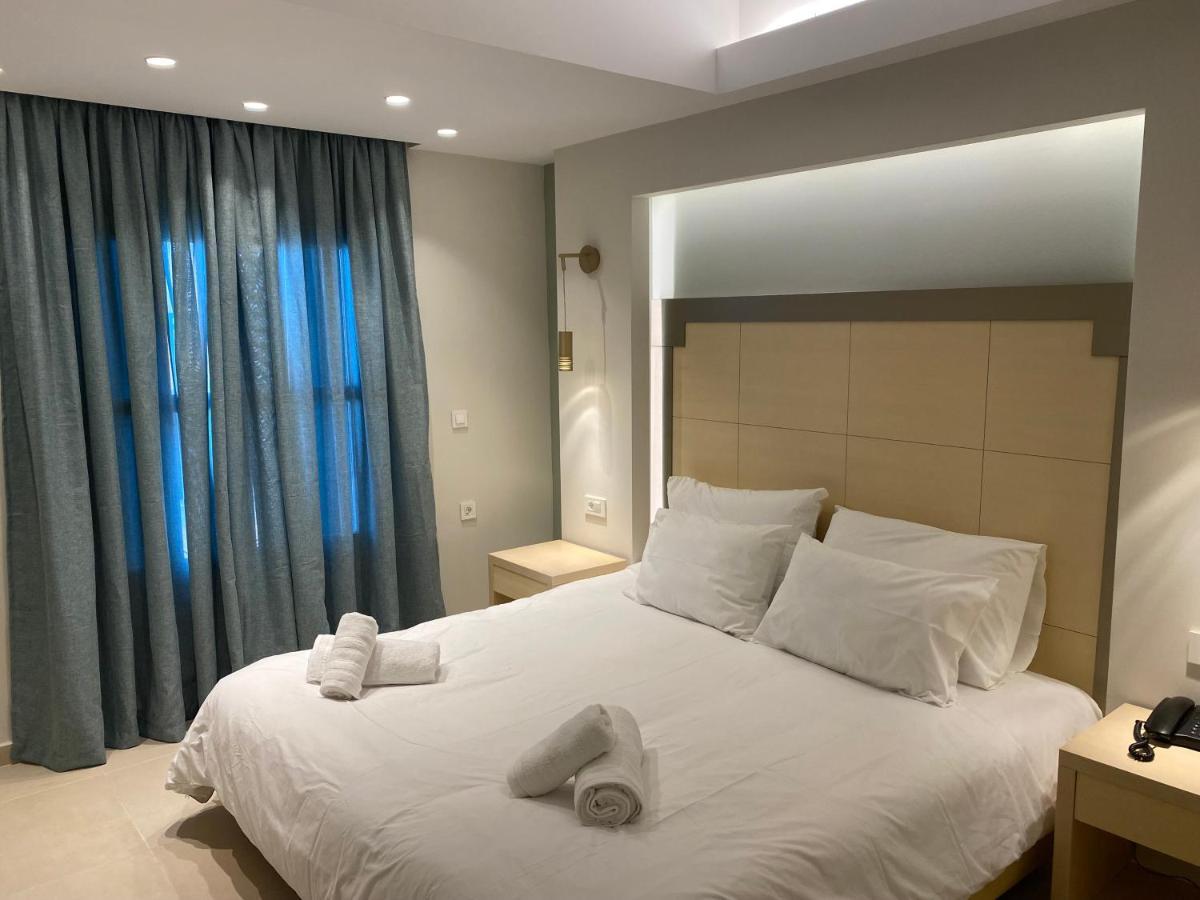 Aparthotel Elena Village
