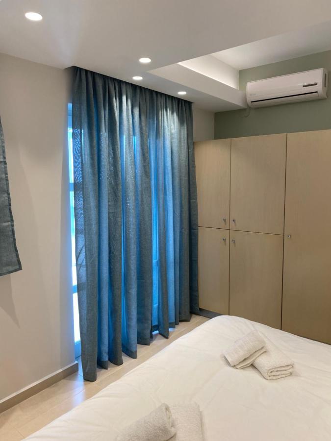 Elena Village Aparthotel 4*