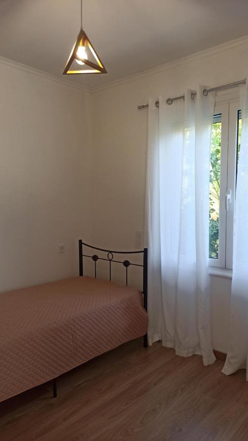 Sun Meets Sea Apartment Athanion