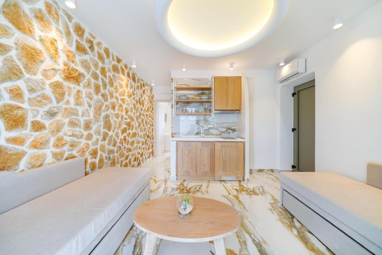 Athina Palace Luxurious Appartments Apartment Potos