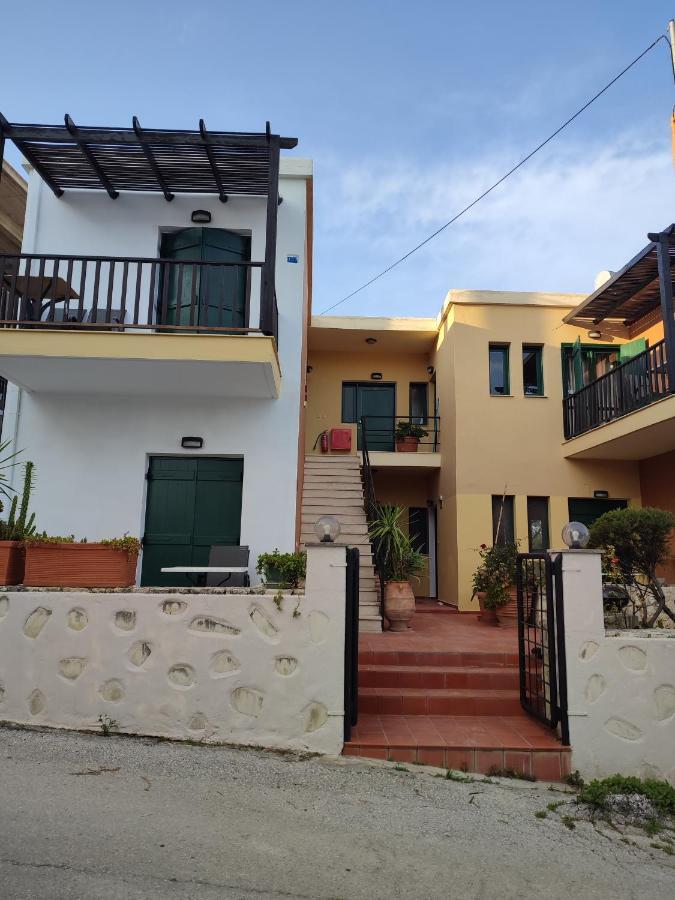 Erodios Apartment *