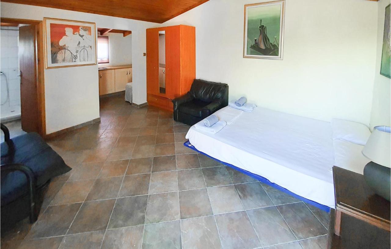 Lovely In With Wifi Holiday home *