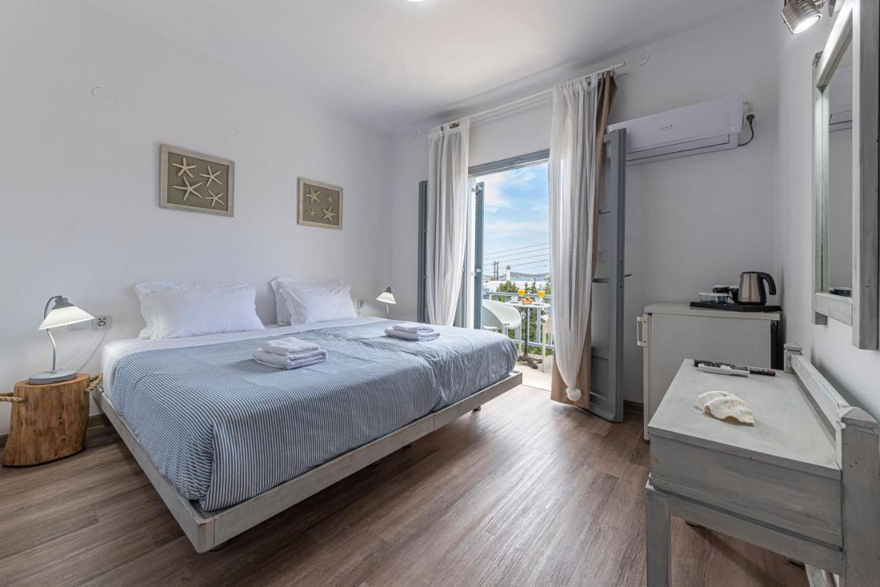 Hotel Manto Naousa (Paros)