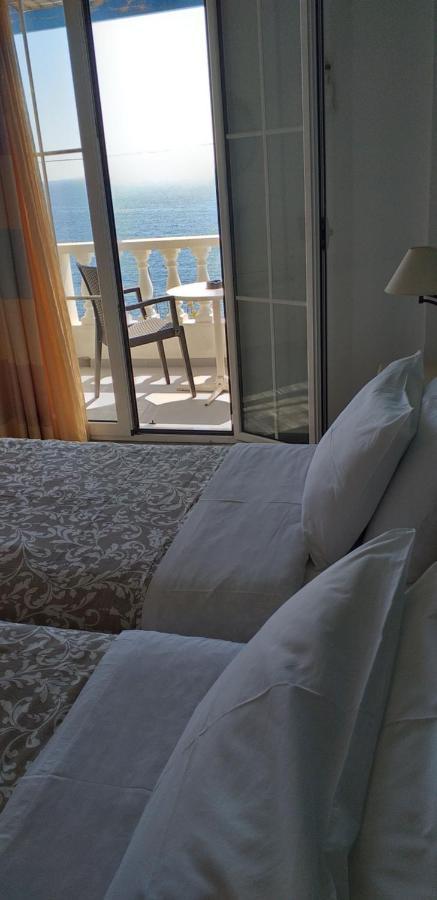 Aparthotel Marisini Sea View