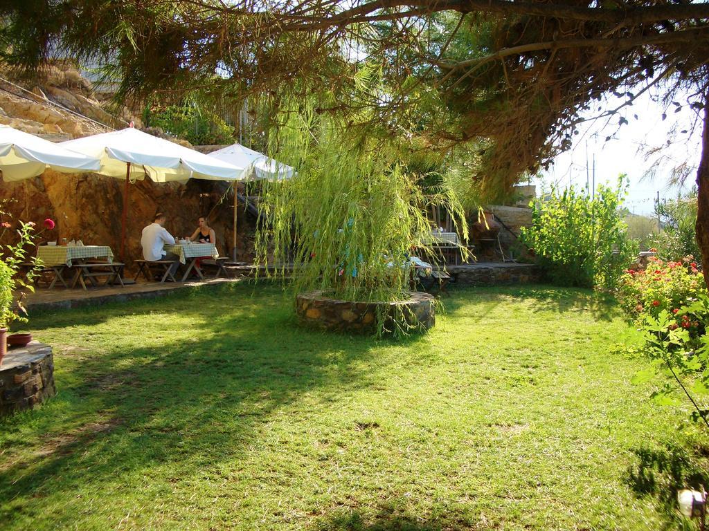 Zorbas Apartment Volissos