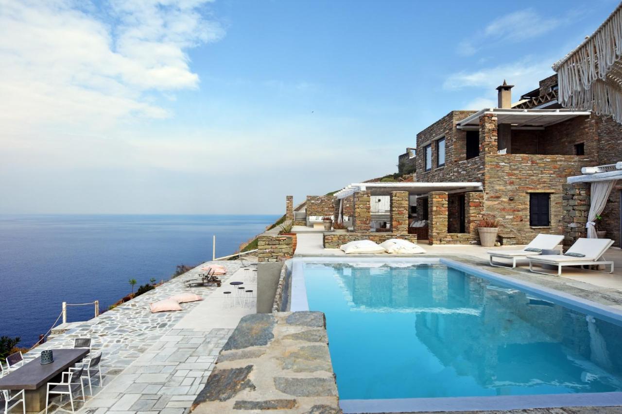 Waterfront With A Swimming Pool, Sea View And Direct Access To The Sea * Melissaki
