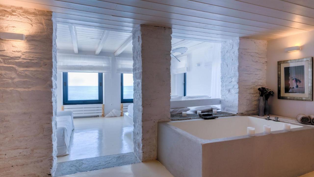 Waterfront With A Swimming Pool, Sea View And Direct Access To The Sea * Melissaki