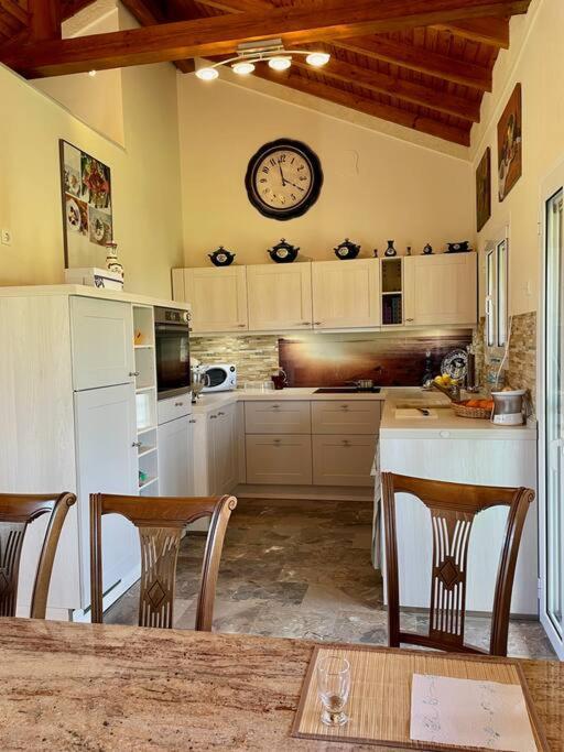 Kassopia Serenity Place *